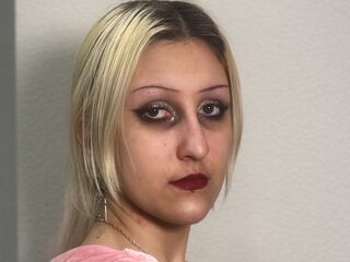 naughty cam girl VictorinaHarvest