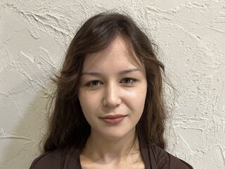 naked webcamgirl picture YokoLisa