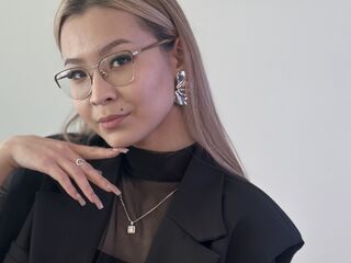 webcam chat room YokoMoul