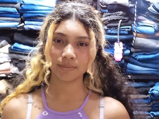 hot naked webcam girl ZoeFletcher