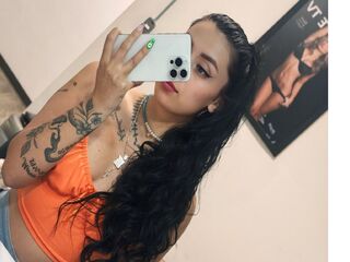 beautiful webcam girl lorecastillo